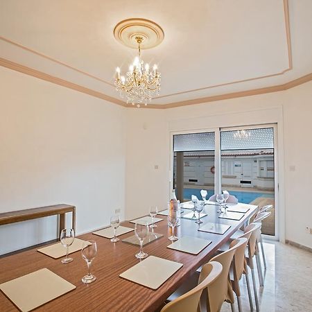 Papas Family Villa Paralímni Kültér fotó