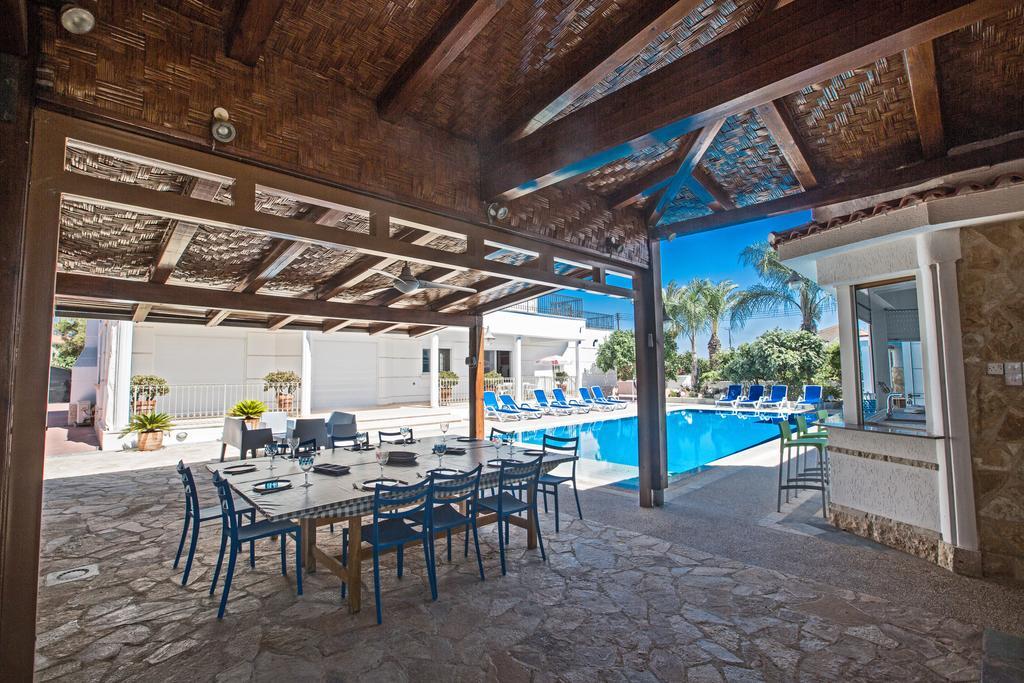 Papas Family Villa Paralímni Kültér fotó